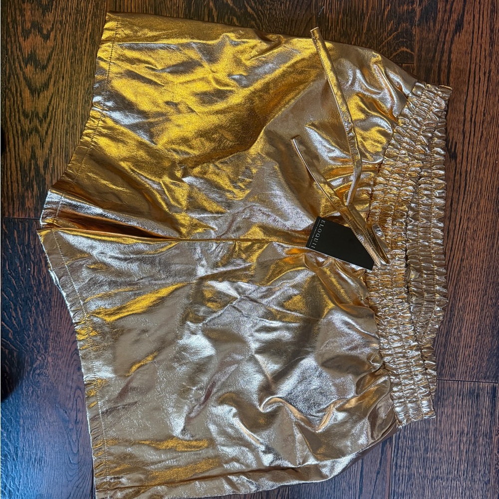 Eloquii Gold Women's Shorts - Picture 4 of 4